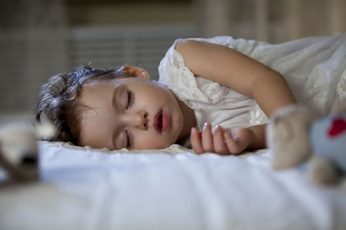 Child sleeping - World Sleep Day